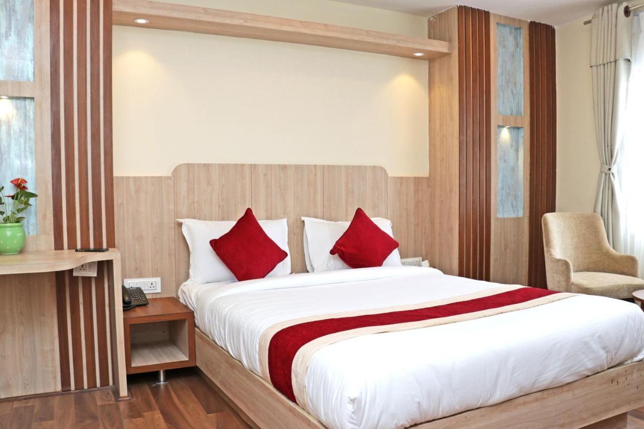 Hotel Nilakantha Pvt. Ltd Catmandu Exterior foto